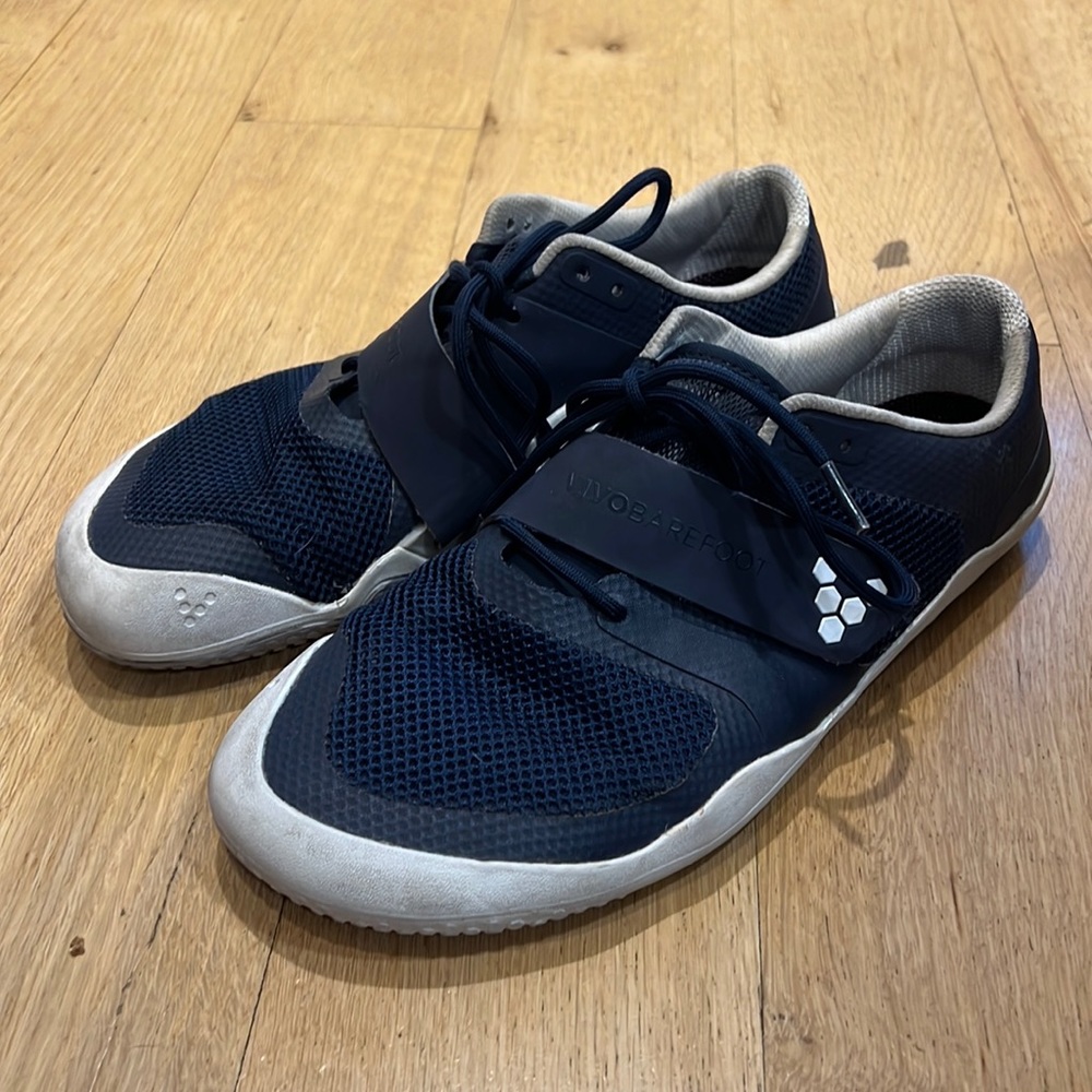 Vivobarefoot Motus II USED mens SIZE 44/11